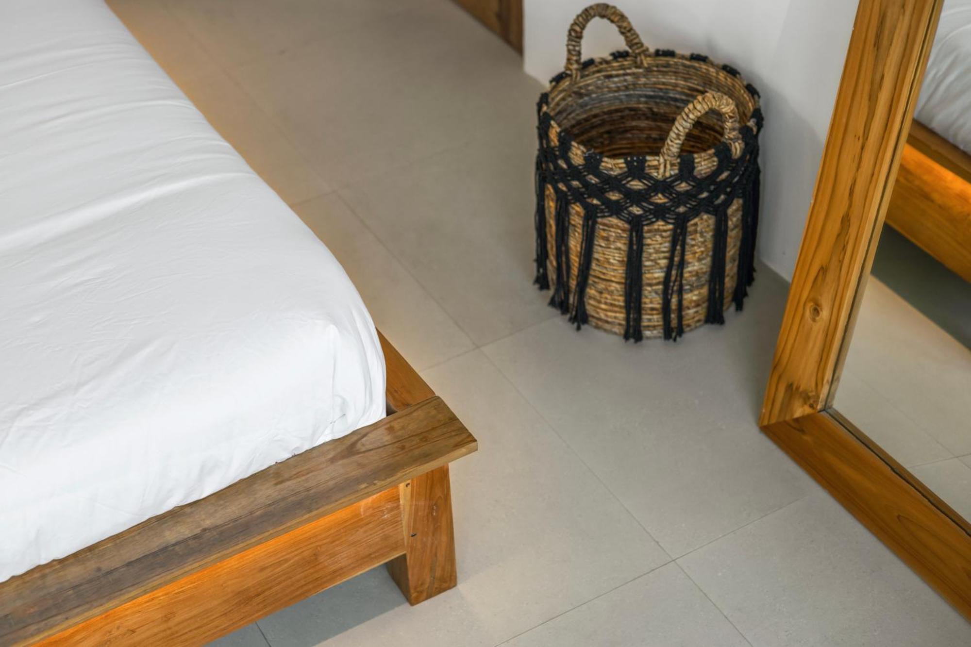 Hotel White - Art & Boutique 4*